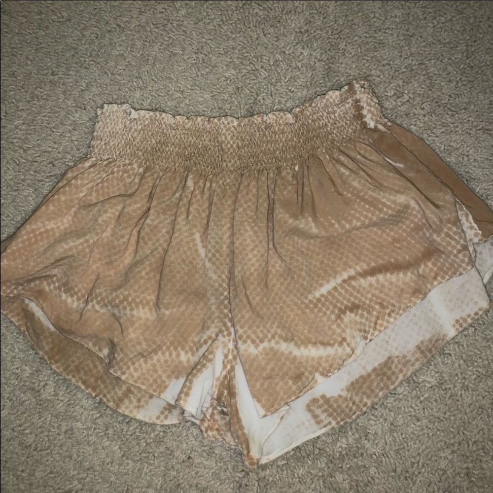 BLUE LIFE beach bunny shorts